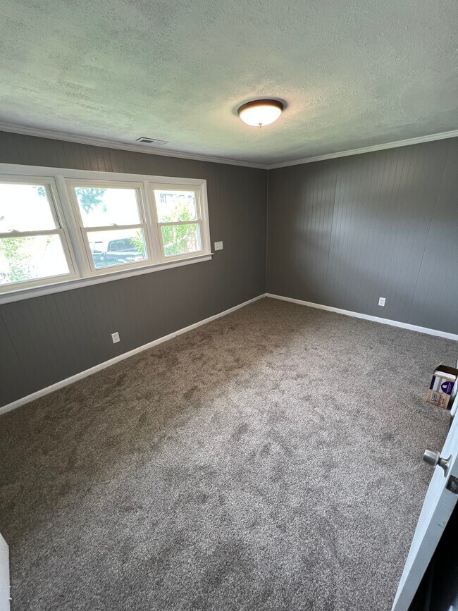 Photo - 4 Rexford Dr