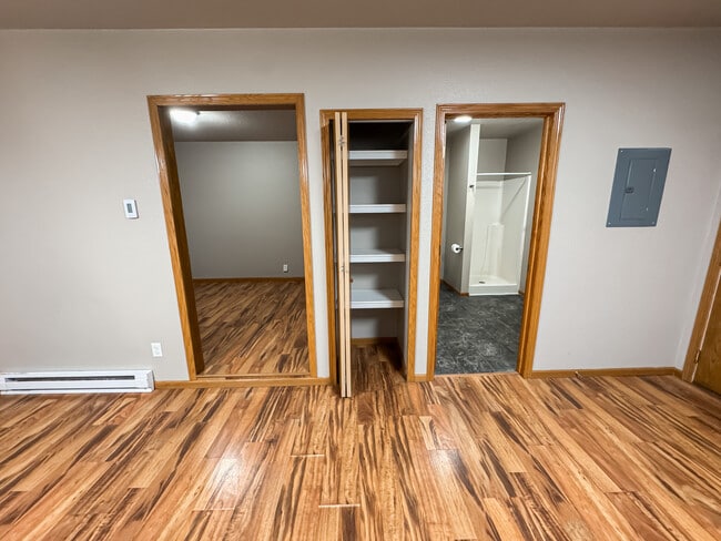 Photo - Theater Apartments Beulah Unit 4