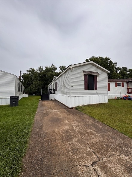 Building Photo - 1938 Garden Rd Rental