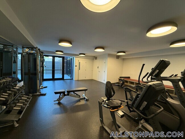 55 Brighton Ave Unit 418