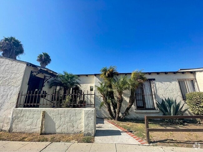 Building Photo - 1001-1007 Banning Blvd. Rental