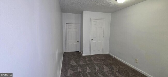 Photo - 1702 Gales St NE