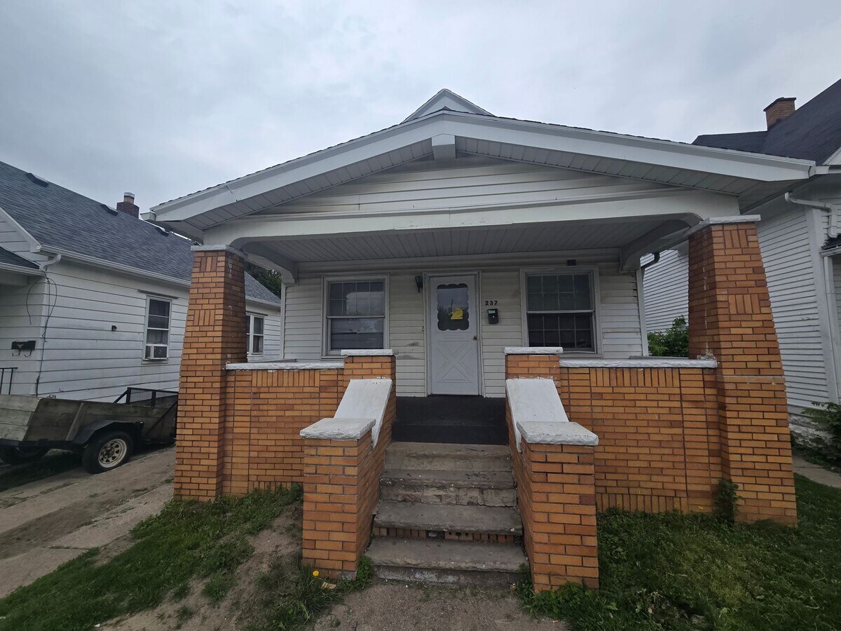 2 Bedroom House - 2 Bedroom House