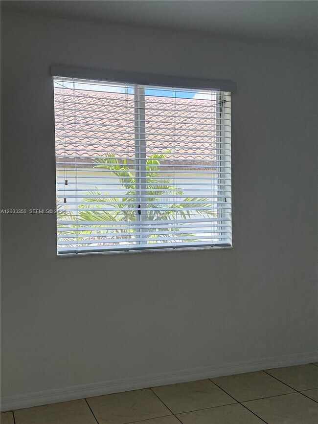 Photo - 8802 NW 109th Ct Unit 608