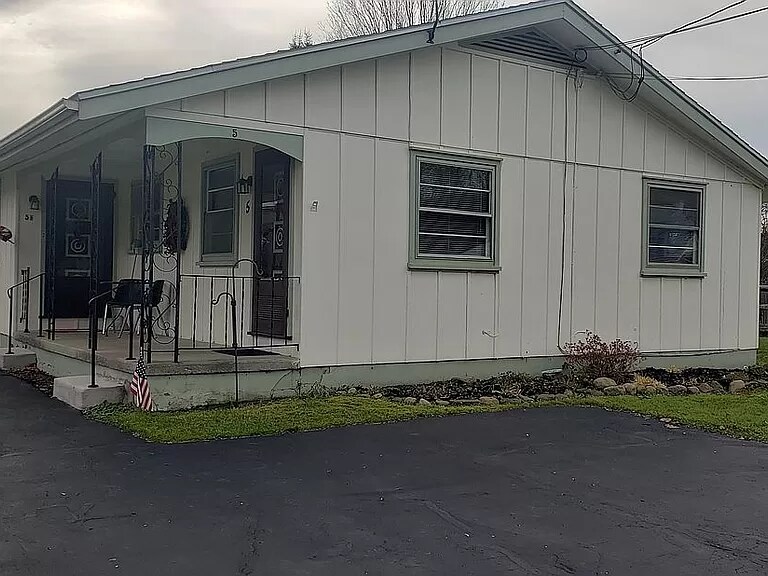 Photo - 5 Franklin Ave Unit 5 1/2