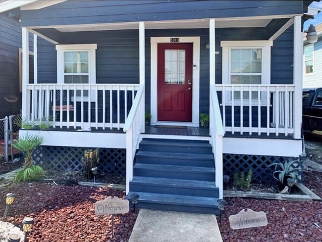 Photo - 5313 Avenue K