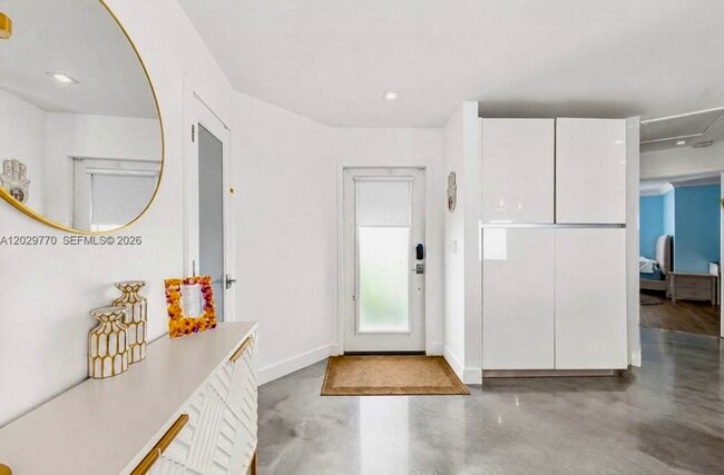 Photo - 2558 NE 206th Ter