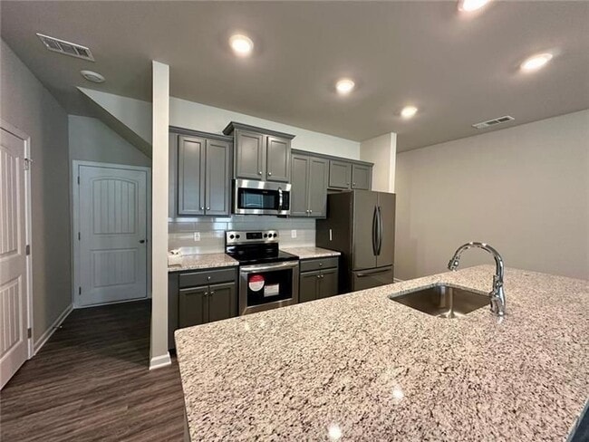 Photo - 380 Whitetail Cir