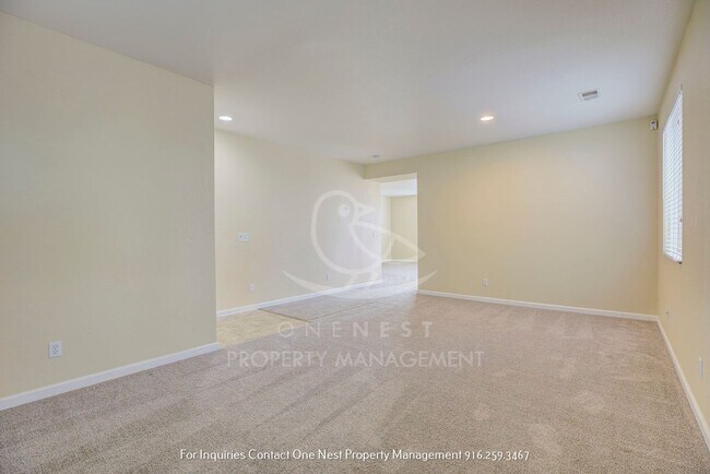 Photo - Beautifully maintained 4 bedroom 2 bath home!