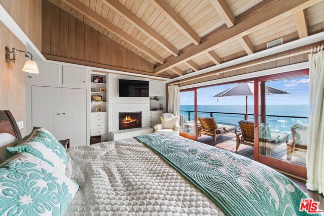 Photo - 24542 Malibu Rd