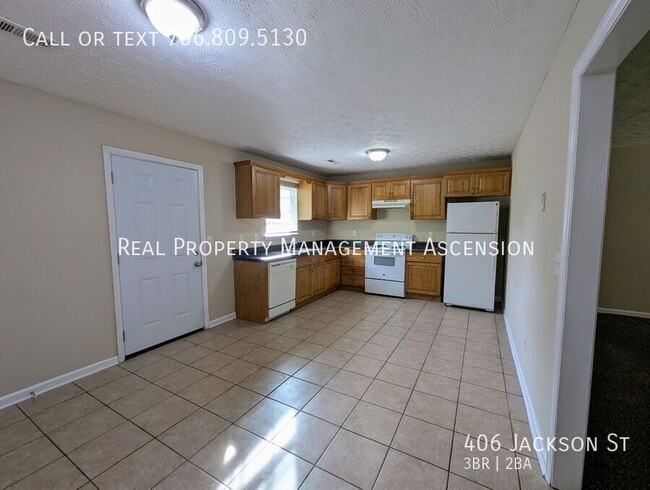 Photo - 406 Jackson St