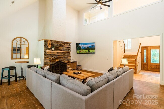 Photo - 3115 High Ridge Rd