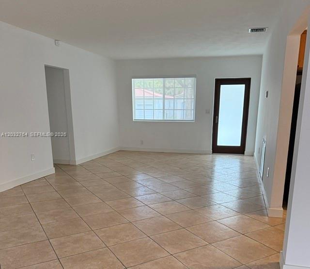 753 Navarre Ave