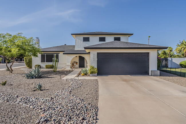 Building Photo - 2163 S Las Flores Rental