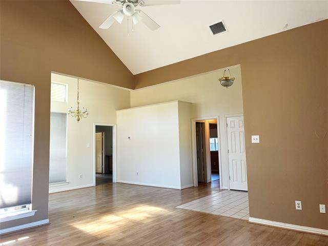 Photo - 7936 Tournament Rd