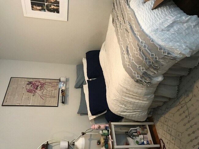 Photo - 1105 W Grace St