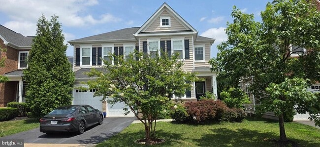Building Photo - 21236 Ladyfern Pl