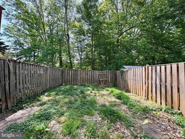Building Photo - 8064 Steeple Chase Ct Rental