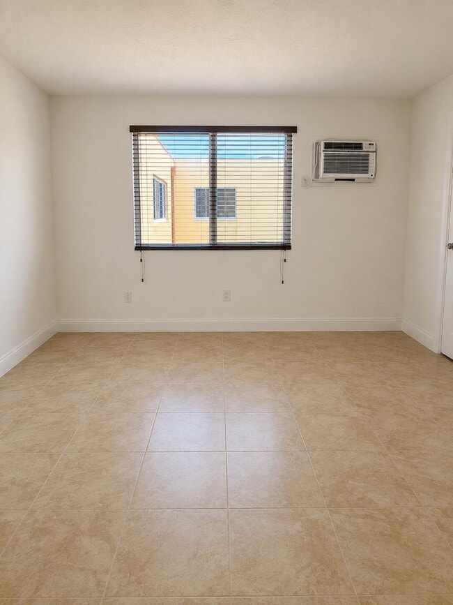 Photo - 6980 NW 186th St Unit 3-523A