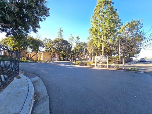 Photo - Charming 1 Bed, 1 Bath Lakewood Shores condo! Unit 62