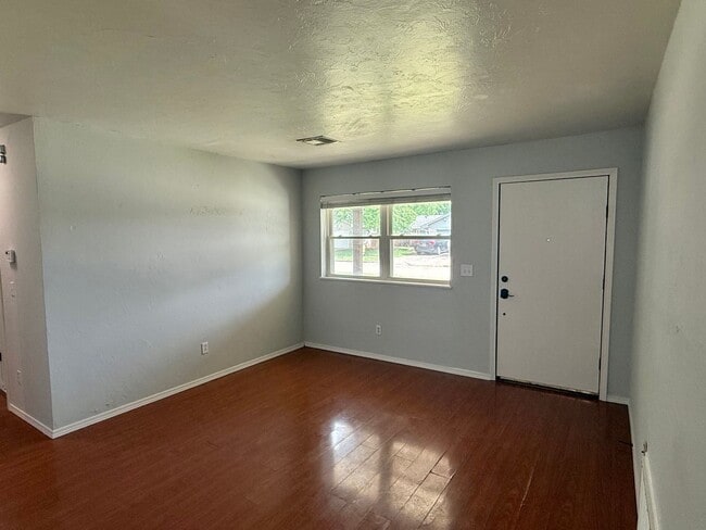 Photo - Cute 3 bed, 1 Bath in Central Edmond