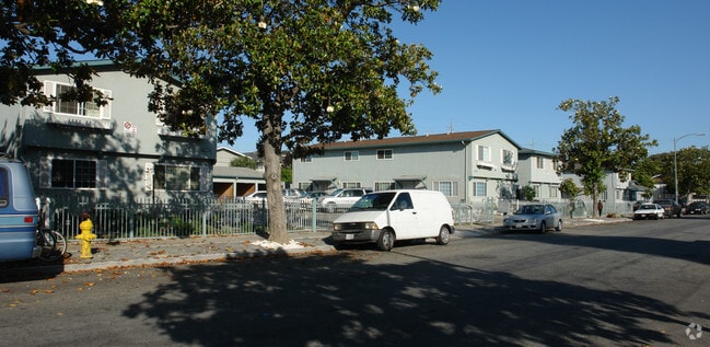 Photo - 1741-1795 Welch Avenue