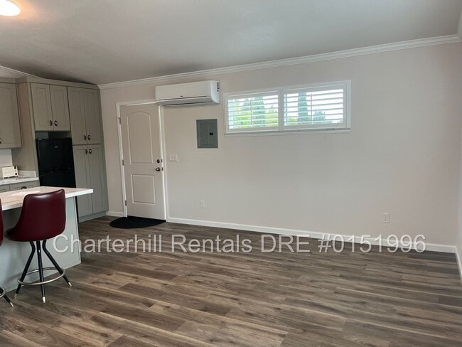 Photo - Granny unit- newly built, spacious, one be... Unit B
