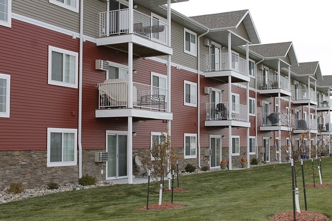 The Edge of Osgood Apartments - The Edge of Osgood Apartments