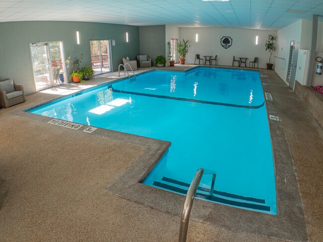 Photo - Parkview Apartments