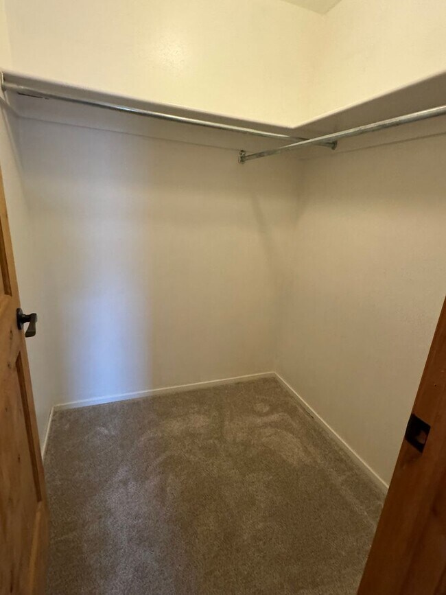 Photo - Beautiful Taylosville Home for rent!