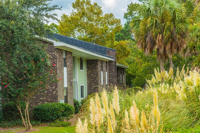 James Towne Village