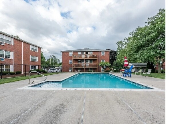 Photo - 10 Tara Dr Unit Tara Gardens Condo