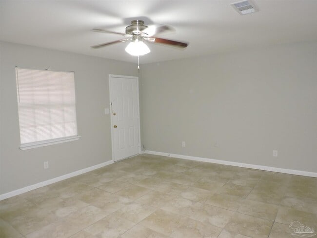 Photo - 5094 Yacht Harbor Cir