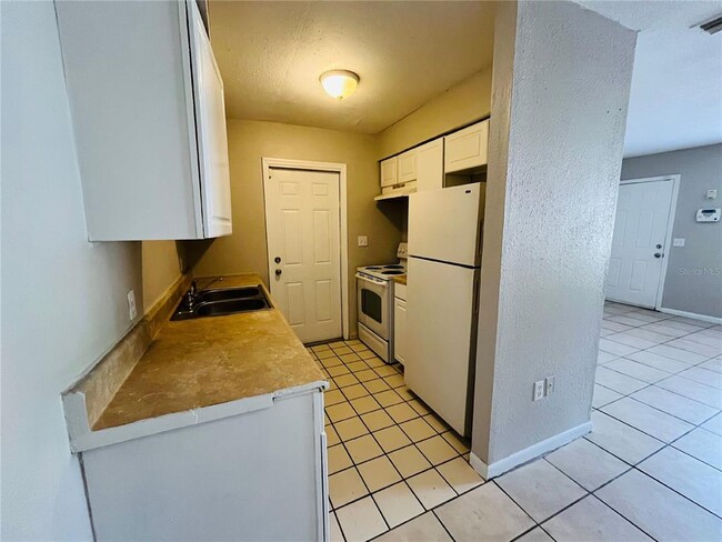 Photo - 1031 Crestview Ave