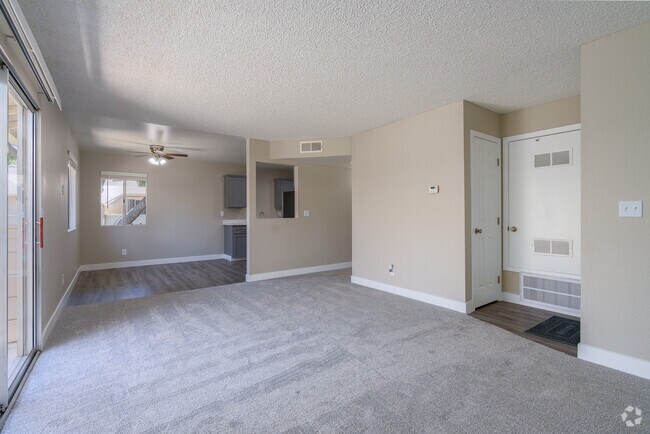 2BR, 1BA - 848SF - Living Room - Autumn Run Apartments