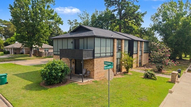 Photo - 322-328 Brookwood Unit 326 Brookwood