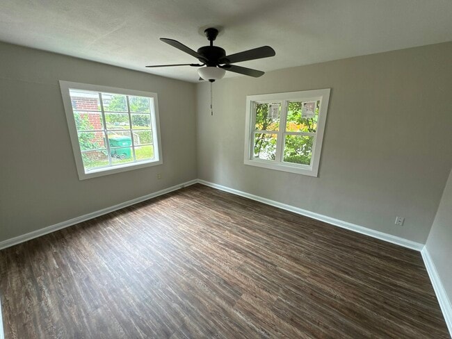 Photo - 704 Covington Ave