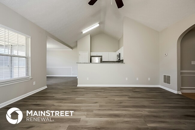 Photo - 7545 Broadhurst Dr