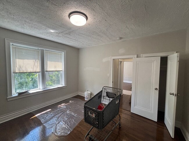Photo - 115 Fairview Ave