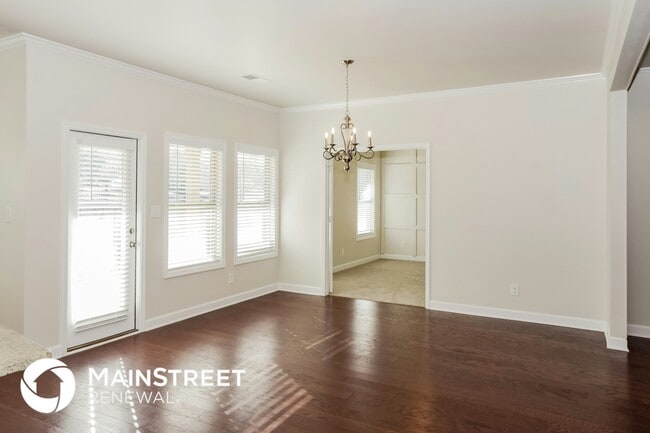 Photo - 238 Balota St