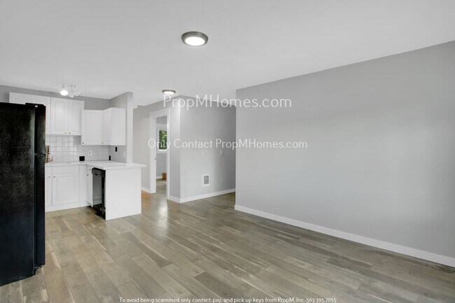 Photo - Charming One Bed Unit in Quiet Brentwood-Darlington Neighborhood! Unit B