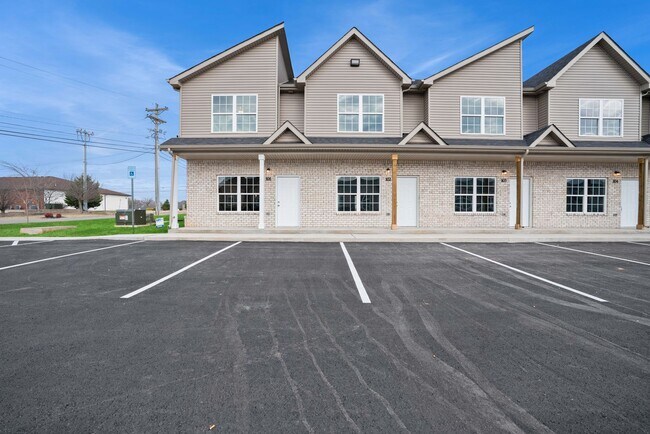 541 New S Dr