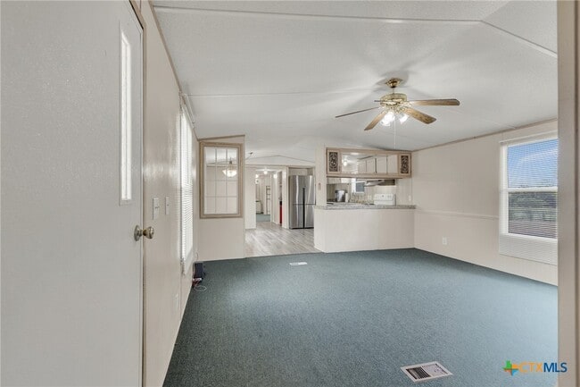 Photo - 259 McKnight Rd