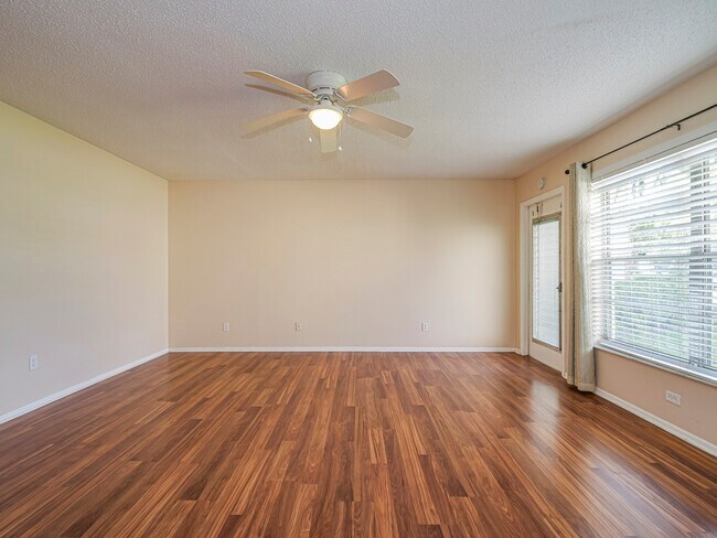 Photo - 110 Spring Lake Ct Unit # 102