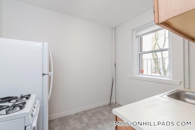Photo - 49 Worthington St Unit 12