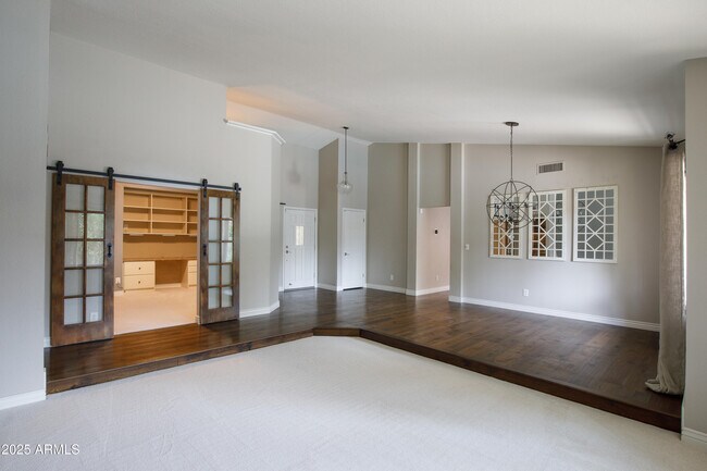 Photo - 5317 E Kathleen Rd