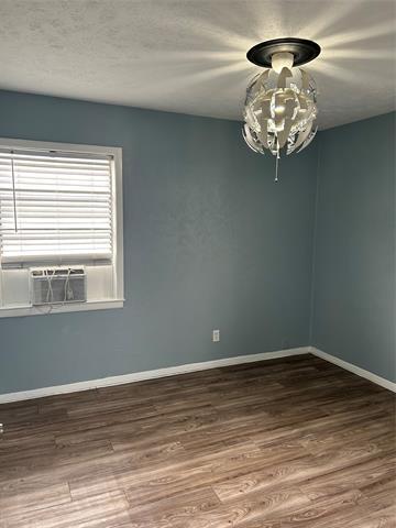 Photo - 409 Wildwood Dr