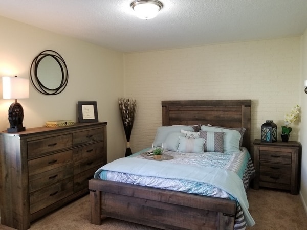 Oak Grove Place Apartments