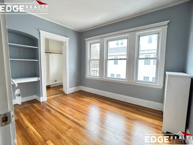 Photo - 16 Priscilla Rd Unit 2