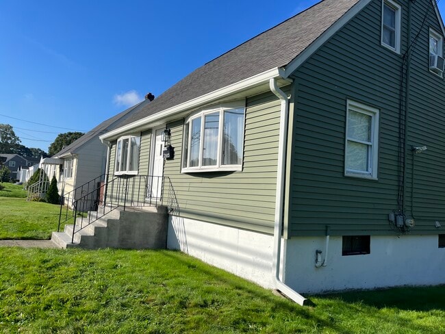 Photo - 2665 Madison Ave